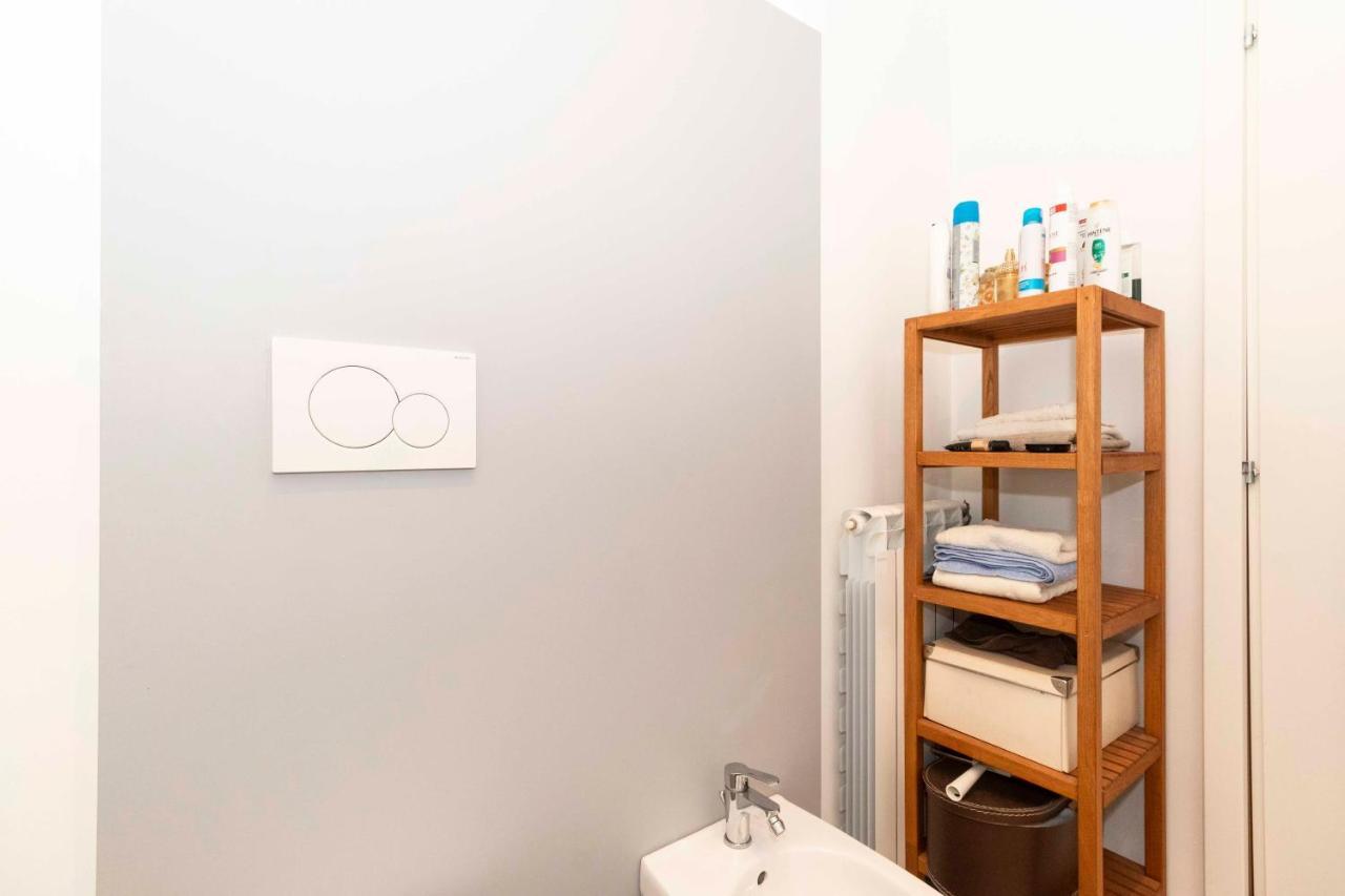 Piazza Filiberto Central Apartment Торино Екстериор снимка